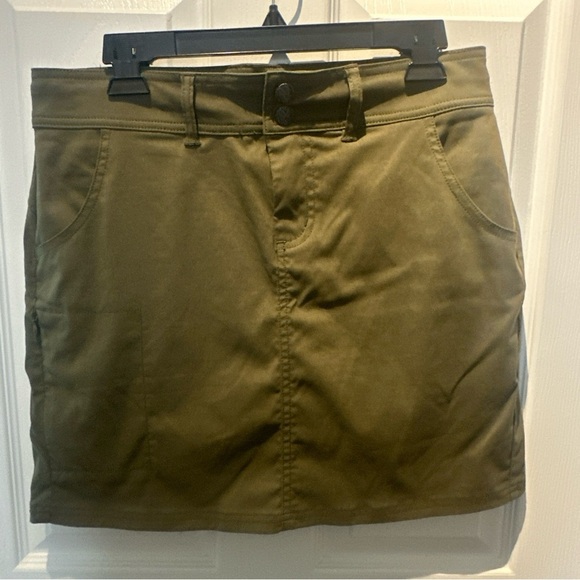 Prana Dresses & Skirts - Prana Skort Womens Green Halle Skort Size 8 Outdoor Hiking Nylon w/ Drawstring